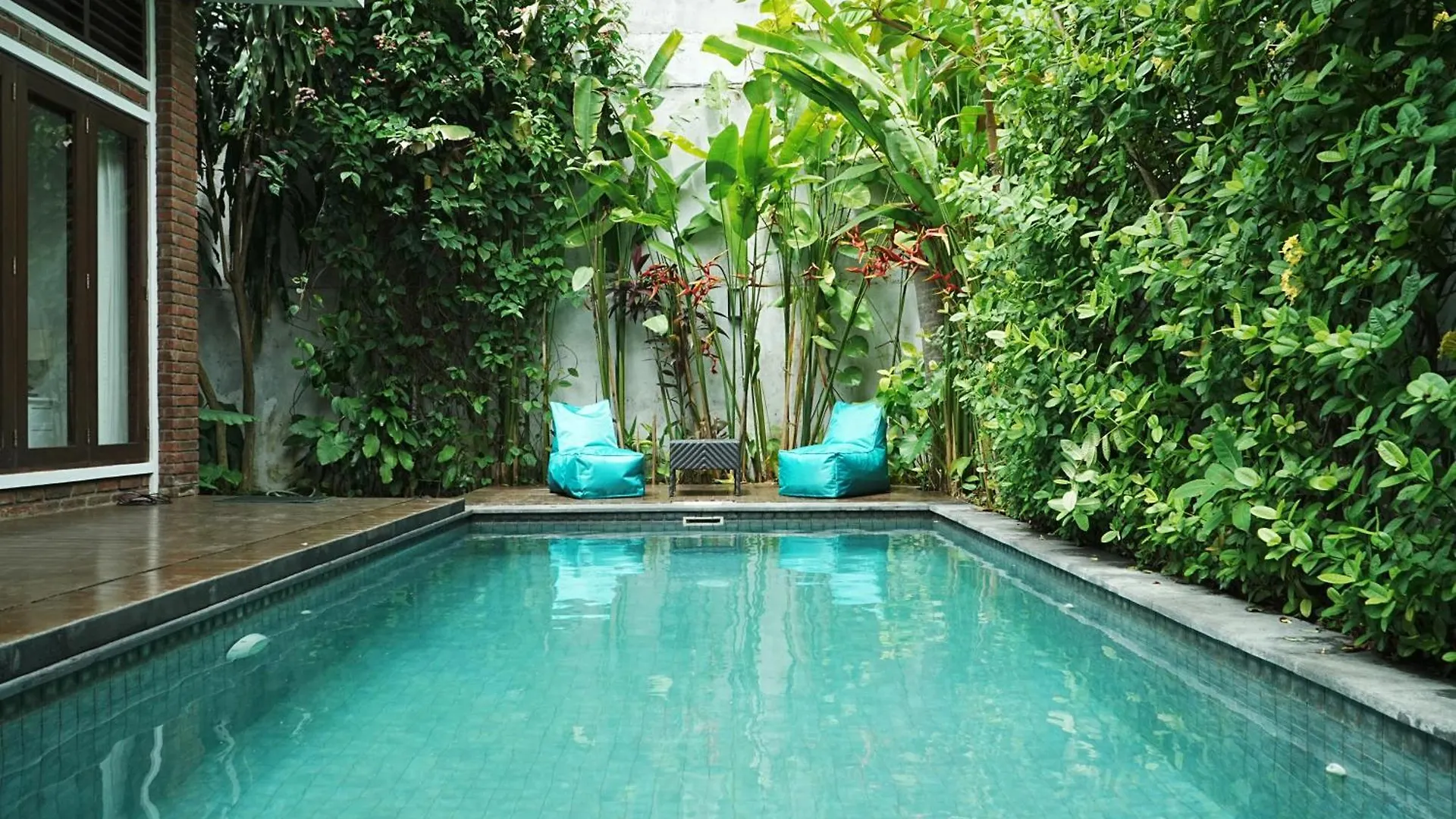 Forena Seminyak 0*, Seminyak (Bali) Indonesia